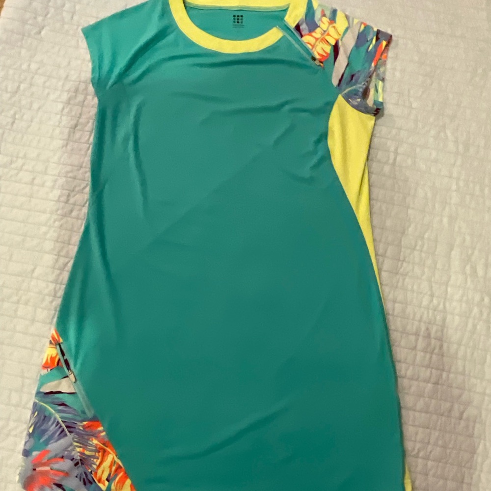 TITLE NINE -casual/work day dress Size L